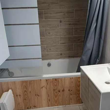 Chalet 5 Personnes Avec Piscine Yvoir